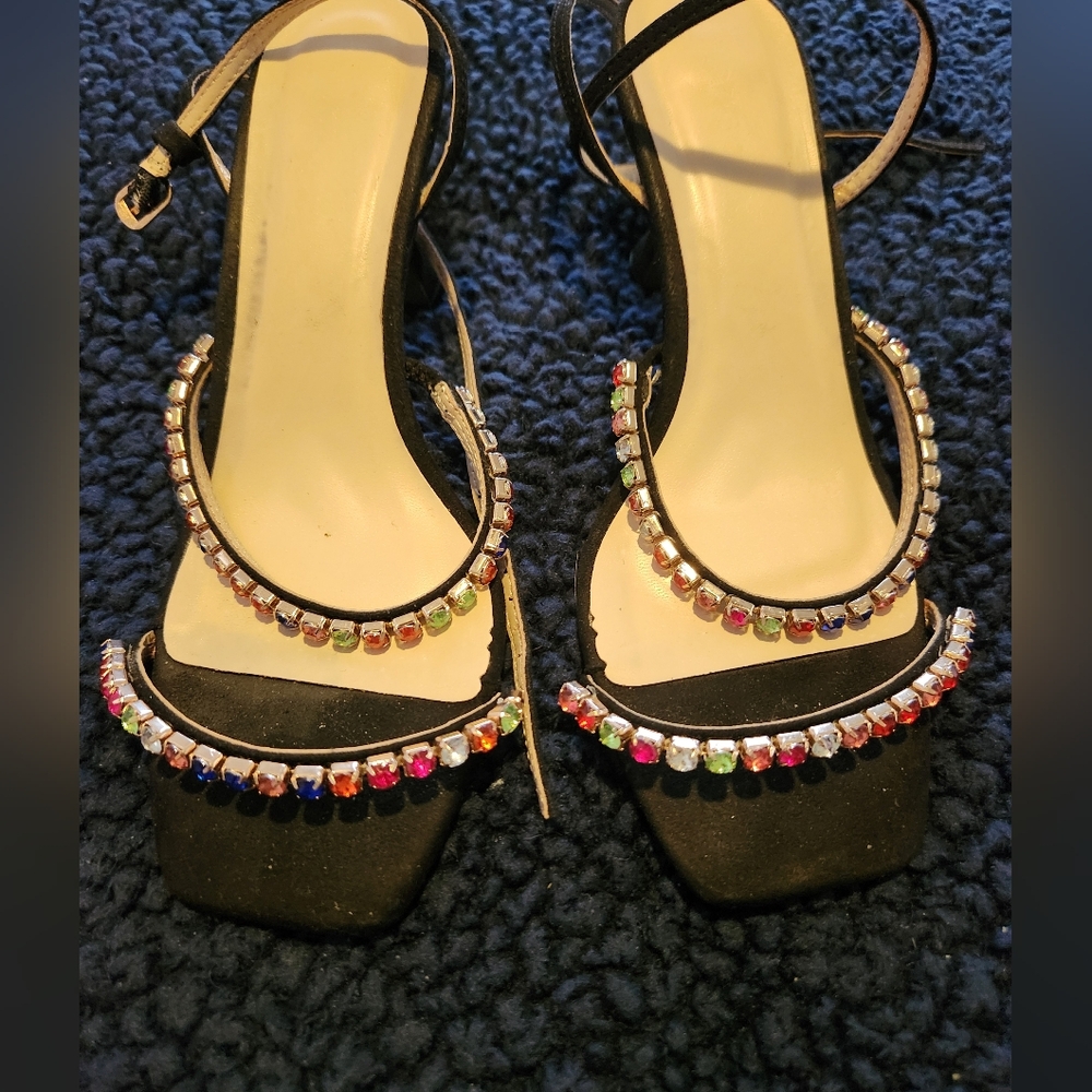 Elegant Black Strappy Sandals with Rhinestone Accents